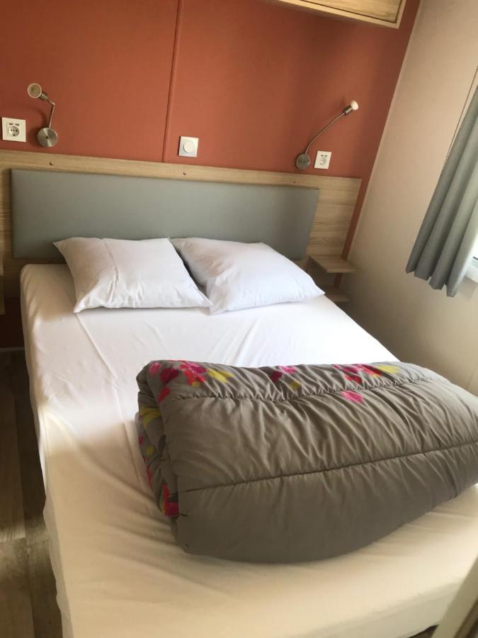 Mobil Home Camping Le Mar Estang Bord De Plage Canet Exterior foto